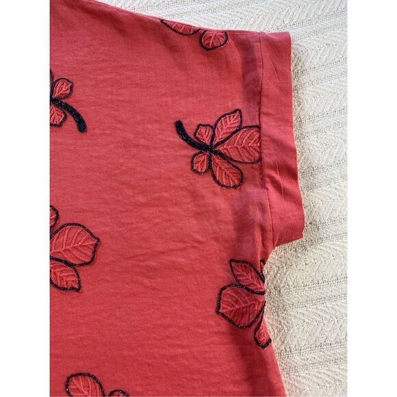KAKTUS Women’s 1X Embroidered Coral Top - Picture 4 of 8